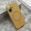 Futrola flex magsafe za iphone 17 (6.3) zlatna ( F122152 )