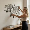 WallXpert metalni zidni ukras 5140, geometrijska mapa sveta sa ružom kompasa, 98 x 75 cm, crni