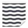 Črtasta tapeta v beli in mornarsko modri barvi za dnevno sobo in spalnico 50x1000 cm