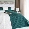 shumee Pregrinjalo HERRINGBONE steklenico zeleno 170x210 cm - Eleganca v vaši spalnici