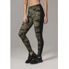 Urban Classics Curvy Pajkice Camo Stripe, zelena