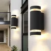Fasadna zidna lampa Crna