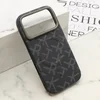 Magsafe Futrola monogram za iphone 17 pro (6.3) crna ( F125051 )