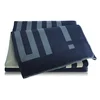 Joop! DEKORATIVNA ODEJA JOOP! FS 2026 150/200 cm temno modra, pastelno modra