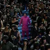 Oliver Tree - Alone In A Crowd