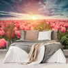 Tapeta sončni vzhod nad travnikom s tulipani - 392x264