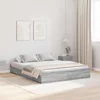 Krevet s ladicama Siva Sonoma 140 x 200 cm Konstruirano drvo
