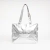 adidas Ročna torba Shopper Metallic Pu Bag KR1566 Srebrna