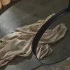 AYTM ogledalo Circum, sivo/črno, O 70 cm, steklo, MDF les - Dizajn - sivo-dimno, črno