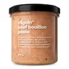 Goveja jušna osnova –? začimbna osnova za juhe in omake, več kot 3 vsebine predstavlja goveje meso, eno pakiranje zadostuje za do 8 litrov juhe, brez konzervansov