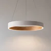 Lucande LED-visoka svetilka Daelor, bela/les, CCT, z možnostjo zatemnitve - Dnevna soba/jedilnica - Dizajn - bela, v barvi lesa - Kovina