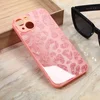 Torbica Shiny glass za iPhone 15 6.1 roza