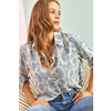 Bianco Lucci Womens Multi Leaf Patterned Viscose Shirt with Fold Sleeves.