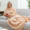 InnovaGoods Odeja z enim rokavom in osrednjim žepom Faboulazy InnovaGoods - Bež