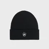 Cropp - Crna kapa beanie sa zakrpom - CRNO