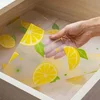 Korbi Protizdrsna zaščitna podloga za predale in omare 300x60 cm – limona vzorec