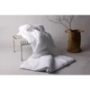 Venture Design Prešita odeja 200x150 cm bela