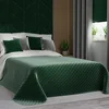 shumee VELVI Pregrinjalo za posteljo 220x240cm - steklenico zeleno z geometrijskim vzorcem