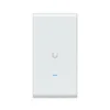 Ubiquiti notranja/zunanja WiFi 6 dostopna točka s 4 tokovi, super anteno in gigabitnim priključkom, U6-MESH-PRO