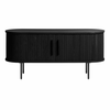 Črna TV omarica v hrastovem dekorju 120x56 cm Nola – Unique Furniture