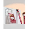 Sinsay - Futrola za iPhone 15 sa šljokicama i kaubojsko motivom Hello Kitty - crvena
