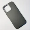Maska MonoLine za iPhone 17 siva