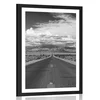 Plakat s paspartujem črnobela pot v puščavi - 40x60 black