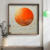 WallXpert uramljena MDF slika DOS029-70, jato ptica ispred narandžastog sunca na svetloj pozadini, 70 x 70 cm