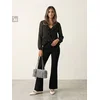 Sinsay - Flare pantalone sa viskozom - crno