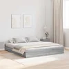 Krevet s ladicama Siva Sonoma 200 x 200 cm Konstruirano drvo