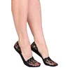 Sokisahtel Nogavice LORETTA floral footies črna