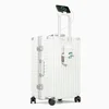 Roaming Kofer, 71.1 cm, Beli