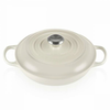 Buffet casserole Signature z jeklenim gumbom 30 cm, peščena