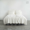 Bela lanena posteljnina 200x200 cm - Linen Tales