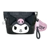 Northix Potovalna torbica z dizajnom Hello Kitty Kuromi in kompaktno velikostjo