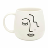 Bela porcelanasta skodelica Sass & Belle Abstract Face