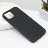 TERACELL Torbica Weave case za iPhone 13 6.1 crna