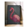 WallXpert uramljena slika 115228, ružičasti flamingo na tamnozelenoj pozadini, 30 x 40 cm, crni ram