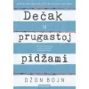 Dečak u prugastoj pidžami