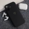 Maska Golden Heartbeat za iPhone 17 crna