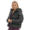 Cropp - Prošivena puffer jakna s kapuljačom - CRNO