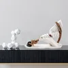 Aberto Design Dekorativna figura Unity Of Strength Sculpture, Bela