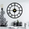 WALLXPERT Dekorativni metalni zidni sat Pari black