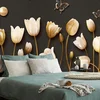 Tapeta tulipani z zlatim motivom - 196x132