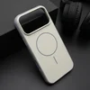 Futrola chrome magsafe za iphone 17 pro max (6.9) bela ( F123449 )