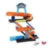 Hot Wheels Preobrazbena garaža za kaskaderje Hot Wheels s sistemom tirov