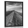 Plakat sončni zahod nad poljem na Slovaškem v črnobeli varianti - 30x45 no frame