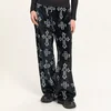 Cropp - Pantalone s printom - CRNO