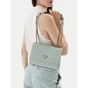 Guess Ročna torba Giully II HWBQ96 73200 Zelena