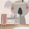 Tapeta koala z indijanskim peresom - 98x66